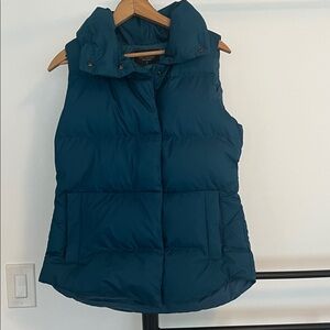 Athleta Dark Teal Puffer Vest